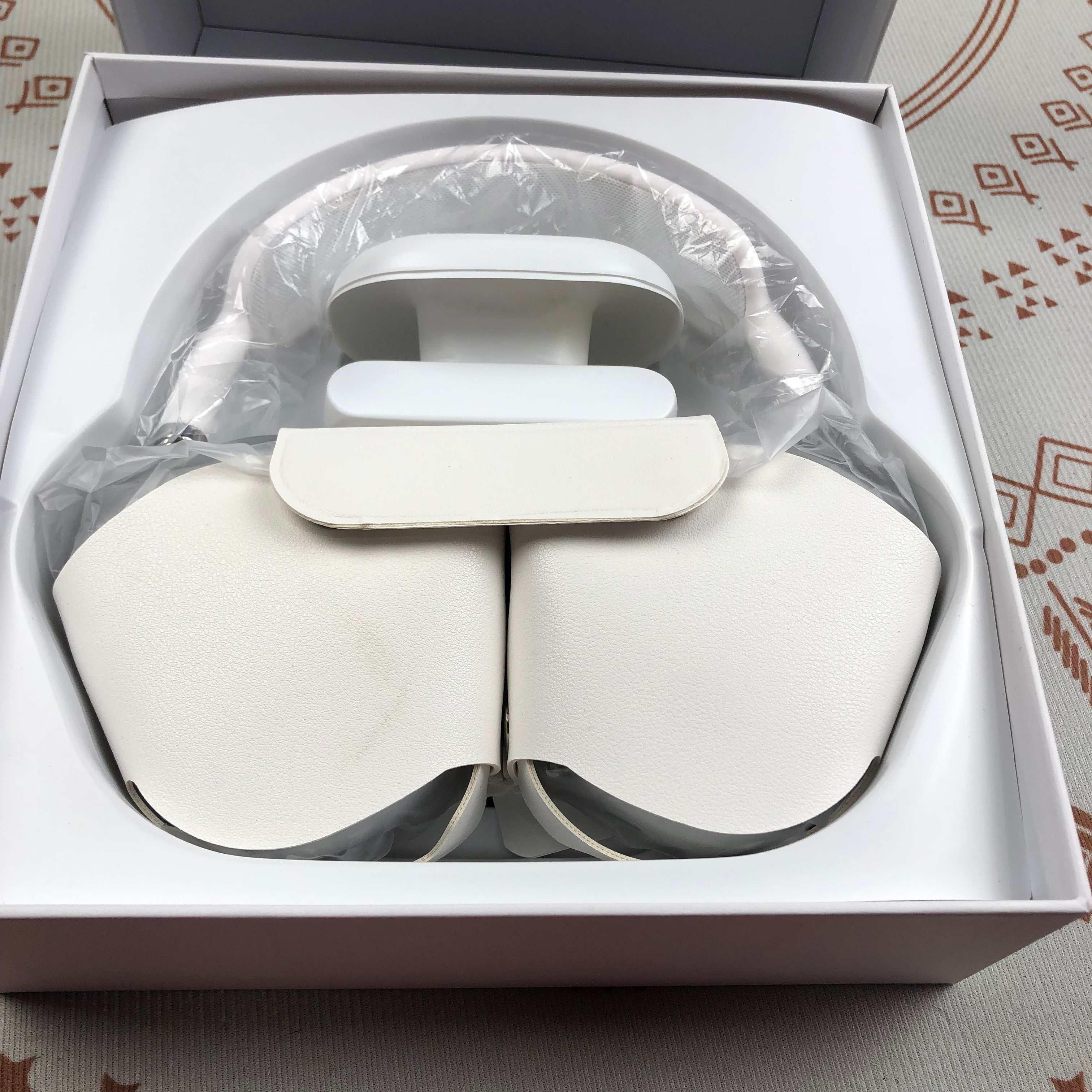 Apple AirPods Max 2 - Certified Pre-Owned