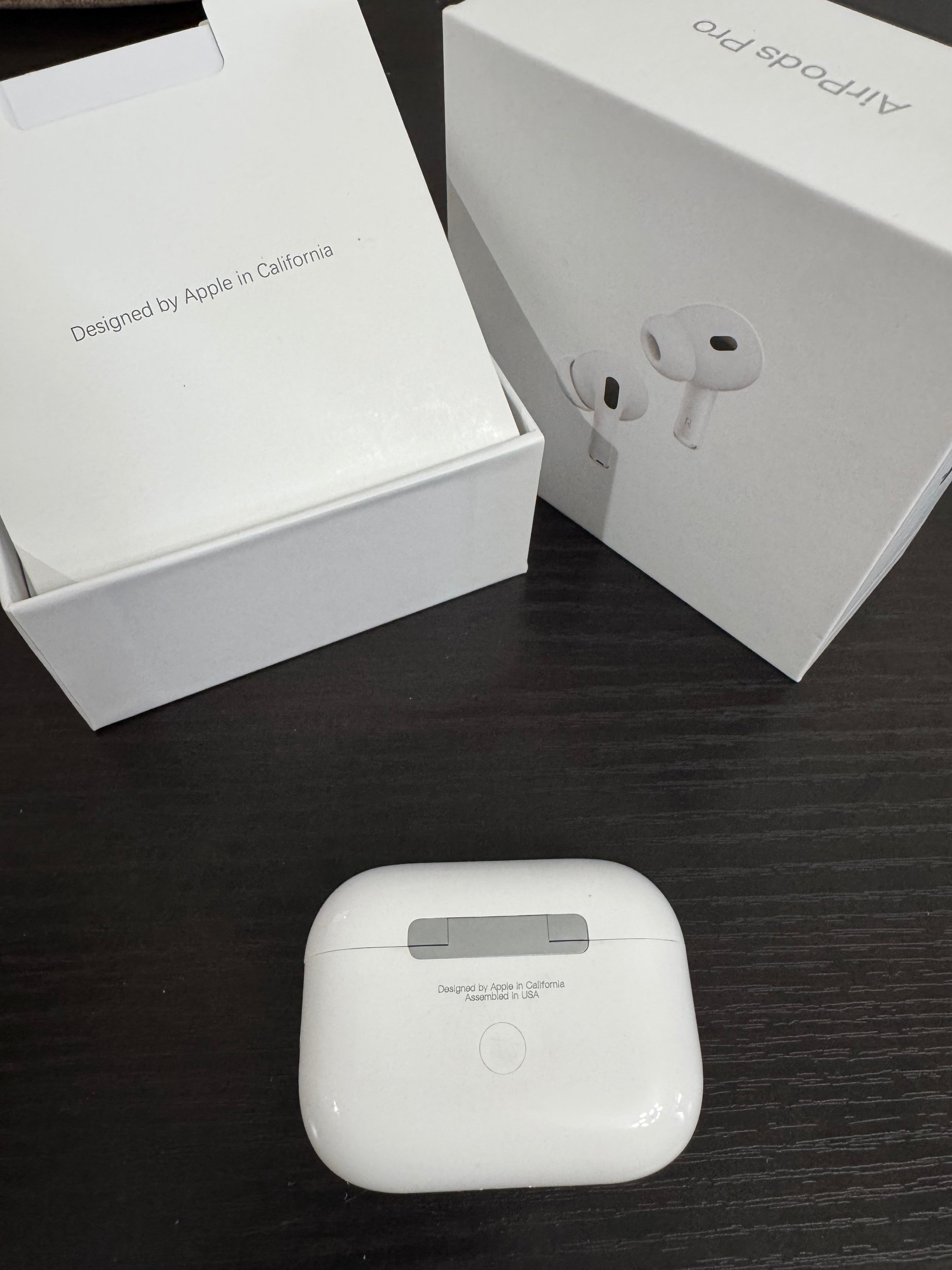 Apple AirPods Pro 3 - Certified Pre-Owned